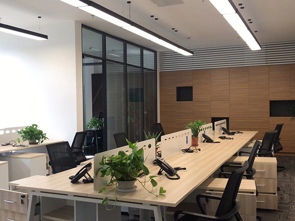 現(xiàn)代辦公家具